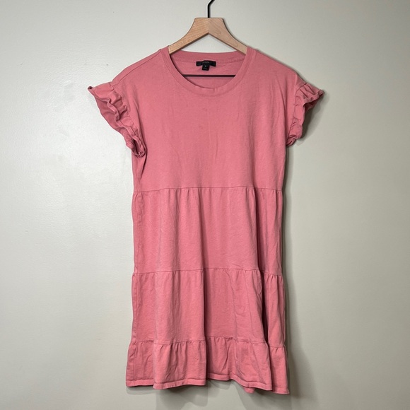 J. Crew Dresses & Skirts - J. Crew Pink Tiered Dress Small